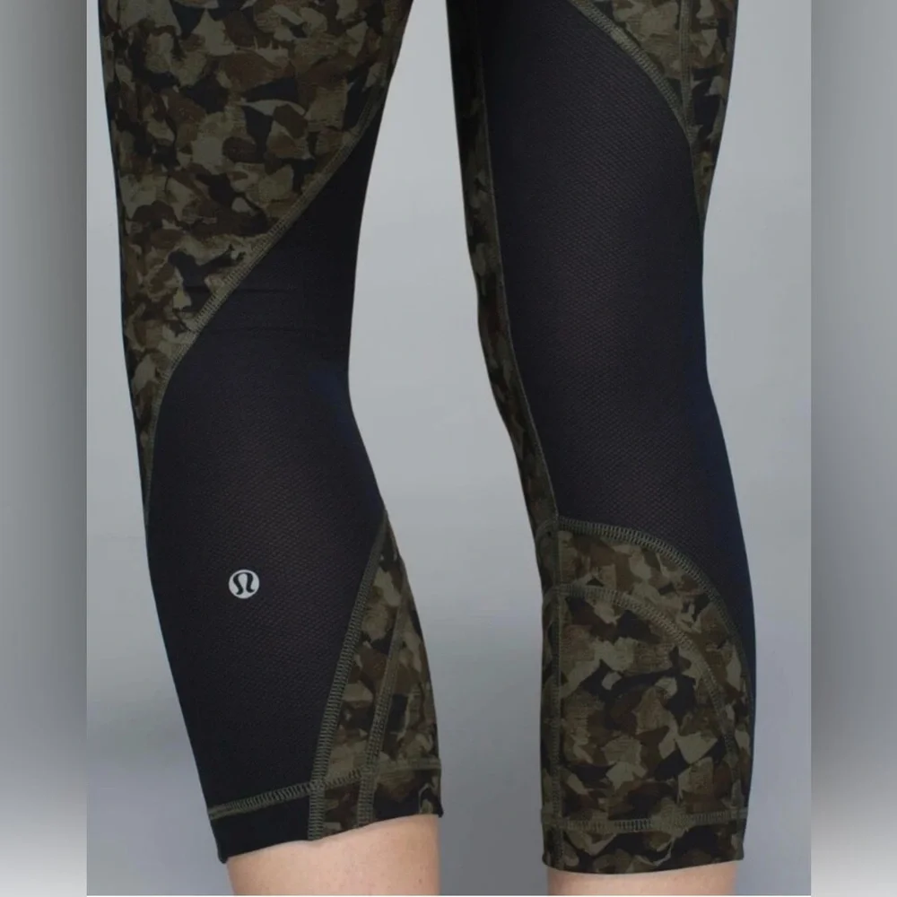 Lululemon Leggings Womens Sz 6 Crop Inspire Run Green Military Gym Workout Yoga - Picture 3 of 11